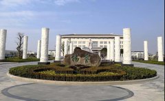 从仲博"雕塑与石韵文化展"看文创促进企业转型