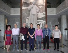 文化艺术界专家学者关心浙江仲博发展